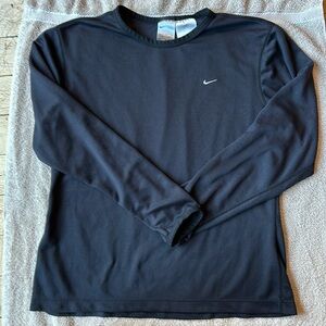 Long sleeve nike dri-fit t shirt